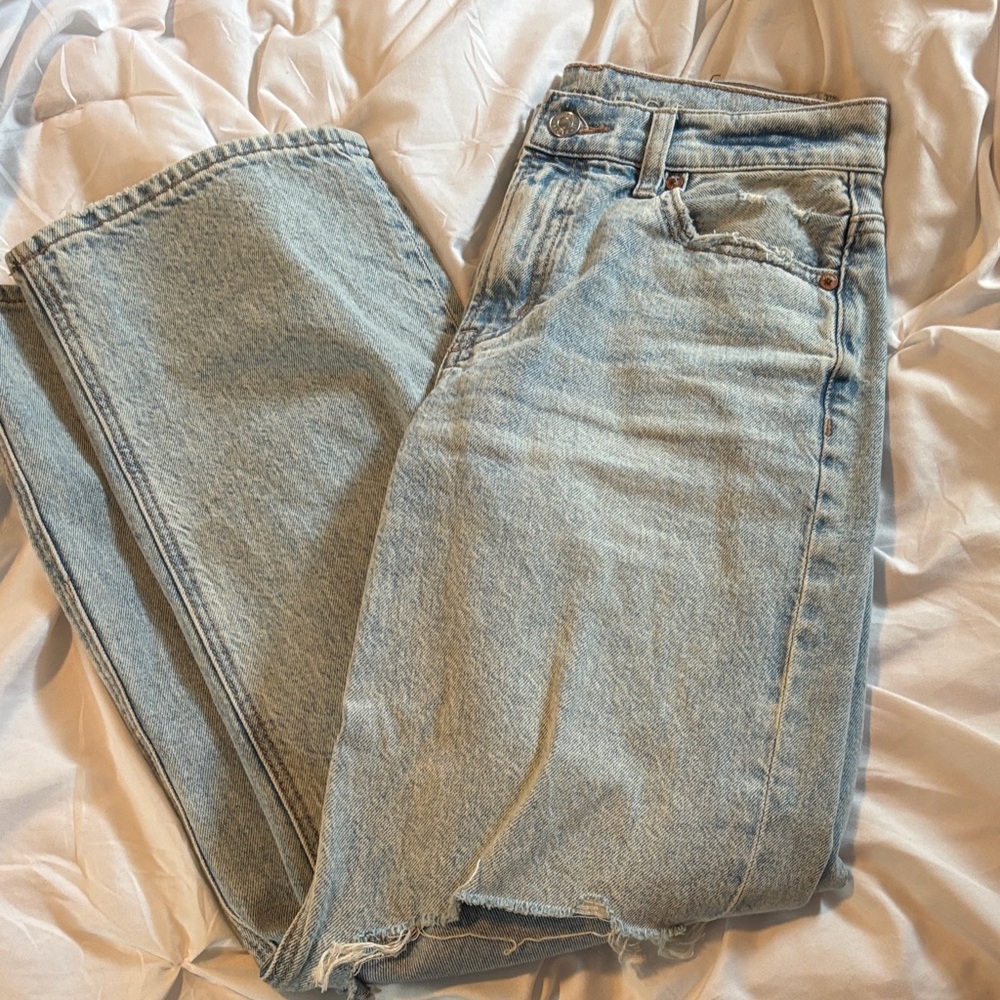 American Eagle Outfitters Light Wash Straight Leg Jeans